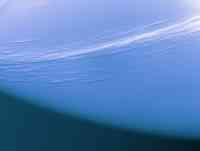 Fadenwolken auf dem Neptun